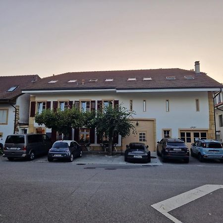 Hotel Restaurant Croix Blanche Sugiez Zewnętrze zdjęcie